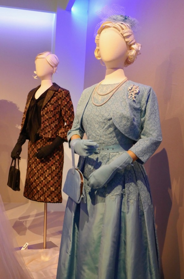 Crown_season2_costumes.jpg