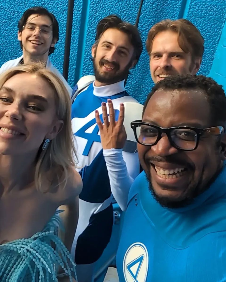 Click to view full size image
==============
Sorry_ladies2C_Pedro_has_eyes_for_me__4__Fantastic_Four_in_London_now21_Was_so_great_to_see__pas.jpg Sorry_ladies2C_Pedro_has_eyes_for_me__4__Fantastic_Four_in_London_now21_Was_so_great_to_see__pas.jpg