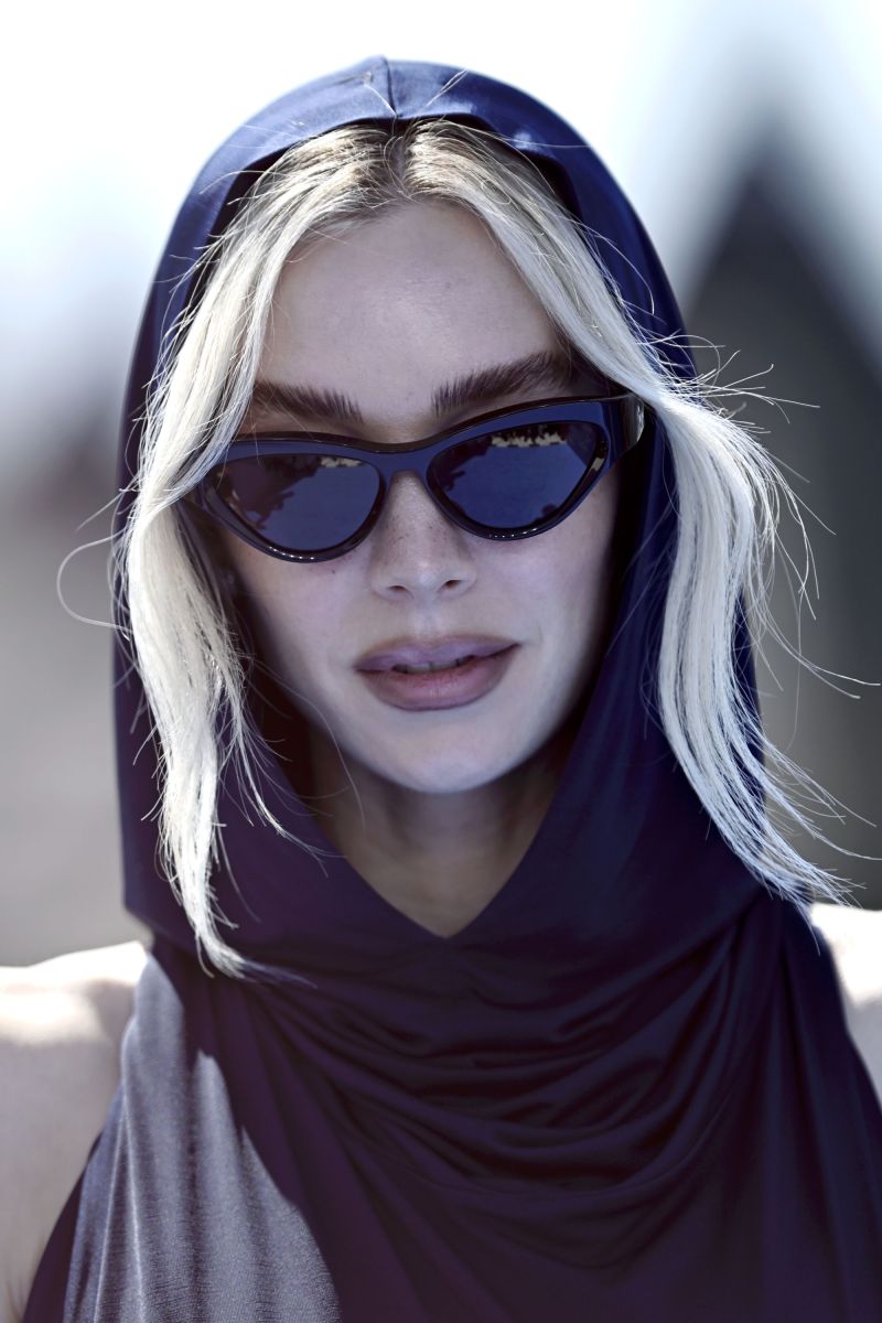 Click to view full size image
==============
2224613833.jpeg 2224613833.jpeg