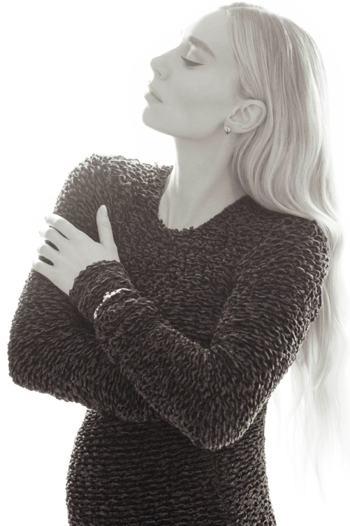 imgi_28_Vanessa_Kirby_Cartier_003.jpg imgi_28_Vanessa_Kirby_Cartier_003.jpg