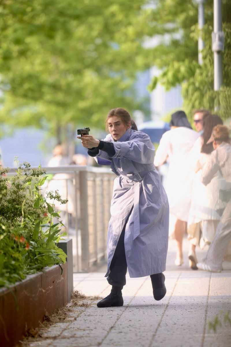 Click to view full size image
==============
MEGA1456027_Vanessa_Kirby_Yah_007.jpg MEGA1456027_Vanessa_Kirby_Yah_007.jpg